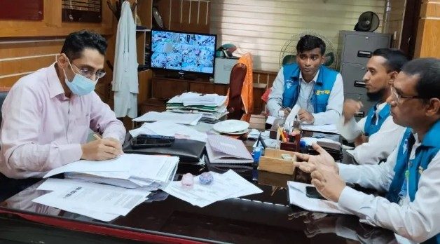 যশোর সদর হাসপাতালে দুদকের অভিযান: চিকিৎসা ও রোগীদের খাবারে ব্যাপক অনিয়ম